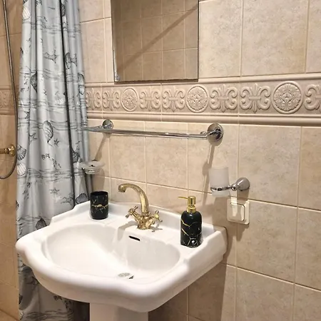 Апартаменты Deluxe In The Center With Balcony *