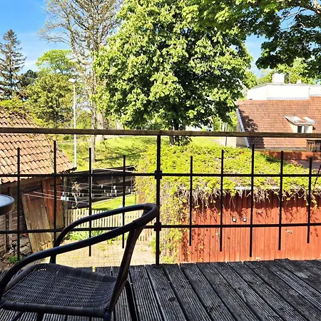 Deluxe In The Center With Balcony *