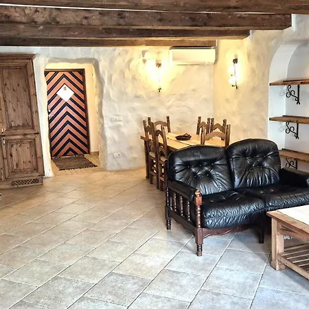 Deluxe In The Center With Balcony