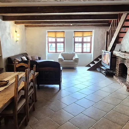 Deluxe In The Center With Balcony Апартаменты *