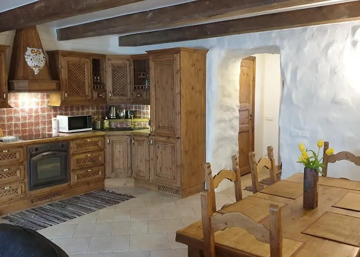 Apartment Deluxe In The Center With Balcony Parnu