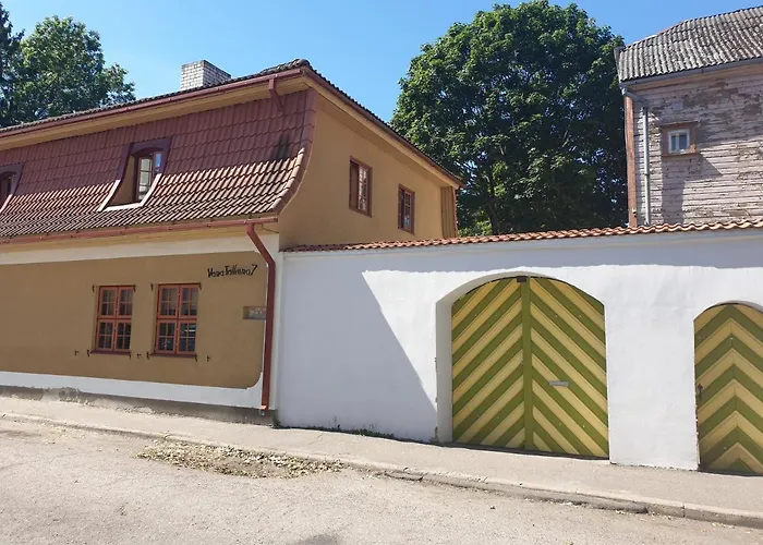 Apartment Deluxe In The Center With Balcony *