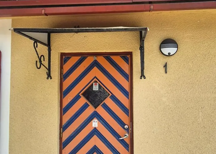 Apartment Deluxe In The Center With Balcony Parnu