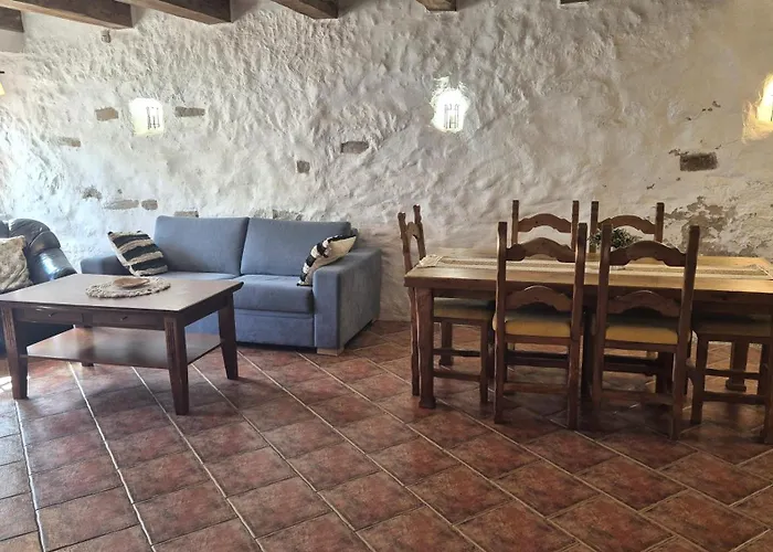 Deluxe In The Center With Balcony Apartment Parnu